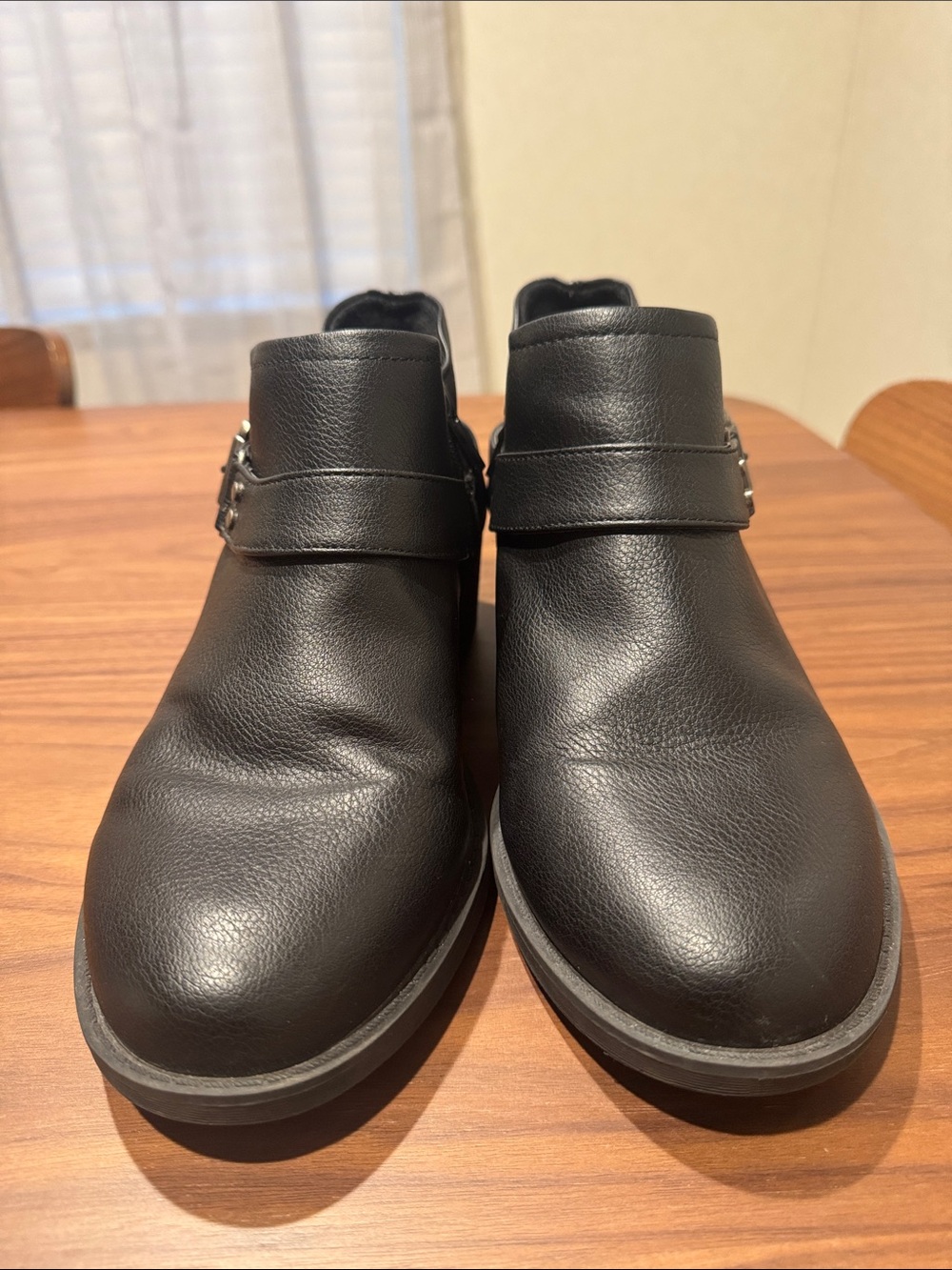 Torrid buckle boots - Picture 2 of 8